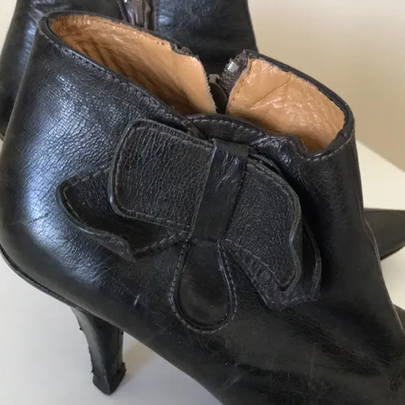 Nine West Studio Early 2000’s Booties