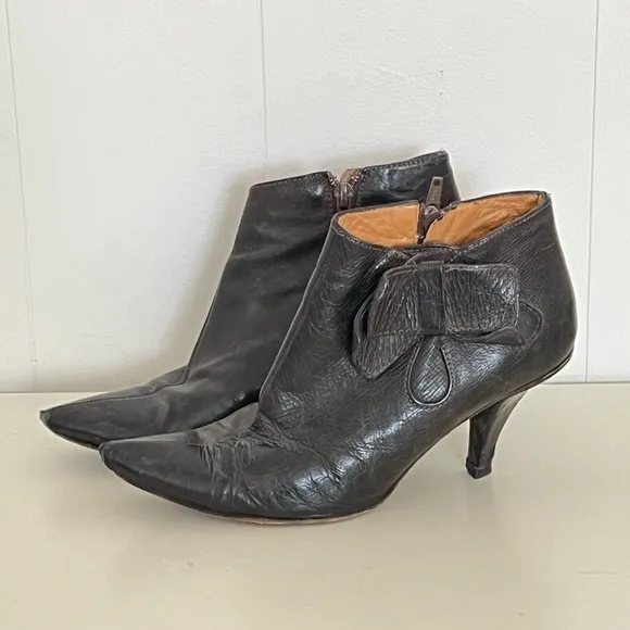 Nine West Studio Early 2000’s Booties