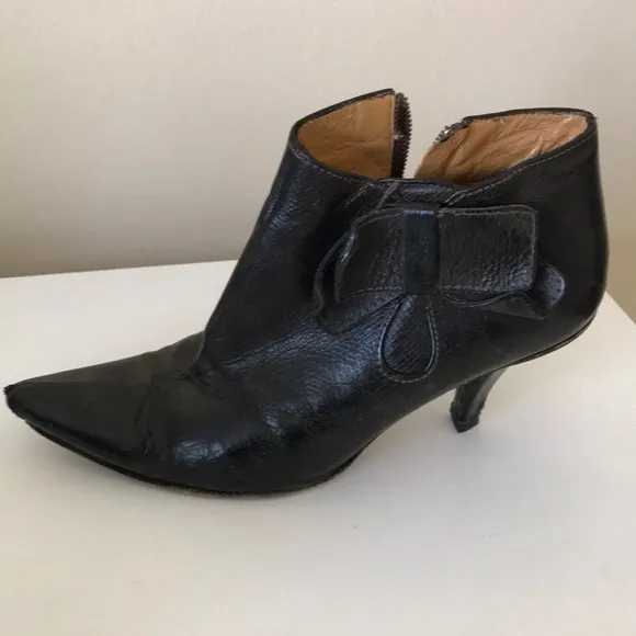 Nine West Studio Early 2000’s Booties