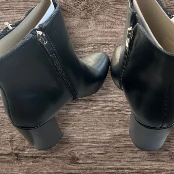 Nine West Trike Block Booties Classic Black Leather Ankle Boots Women's 9
