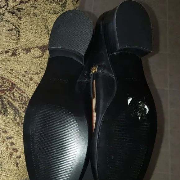 Ninewest NWT black knee high leather emblem bo…