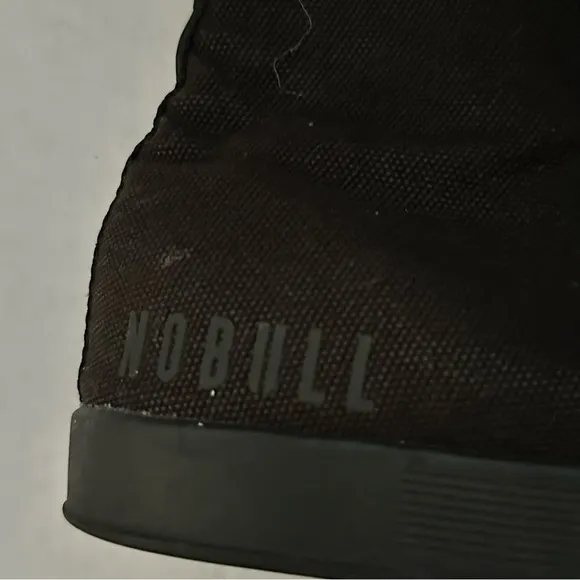 Nobull High top Trainer Sneakers