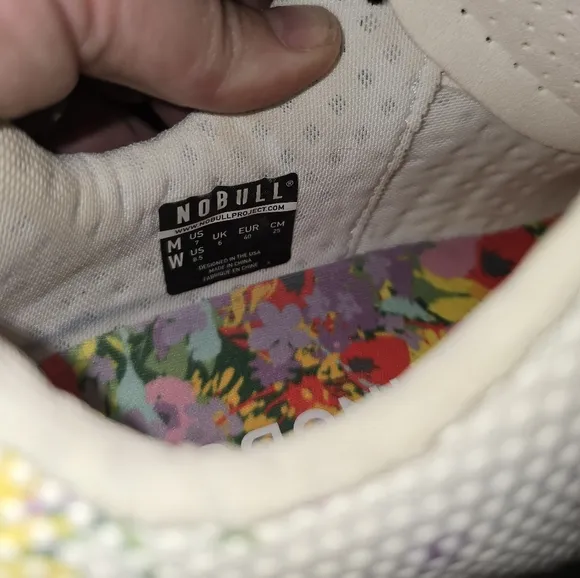 NOBULL Project Super Blossom SF Trainer   Low Size Women’s 8.5