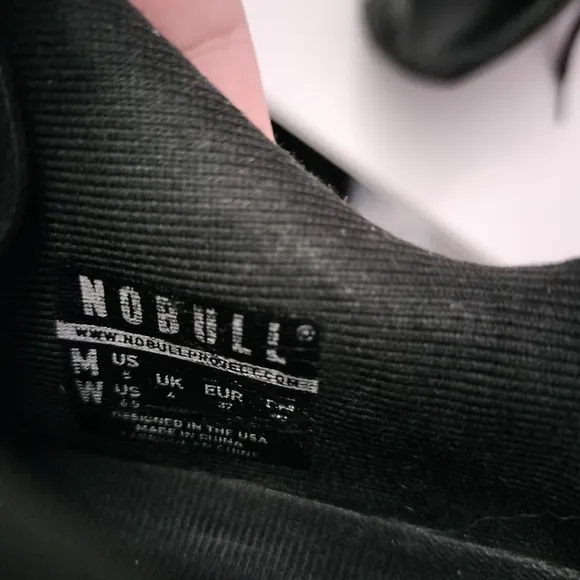 Nobull Woman 6.5 Men 8 Unisex shoes