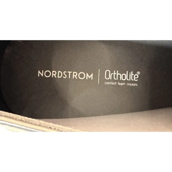 Nordstrom Men’s Chukka Boots Sz 11.5M Ortholite Insoles Sand Tan Suede Lace Up