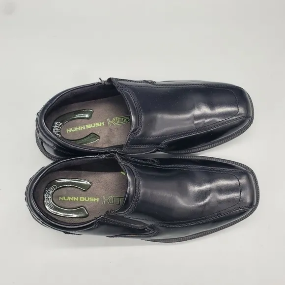 Nunn Bush BLEEKER STREET BIKE TOE SLIP ON Size 8 Shoes