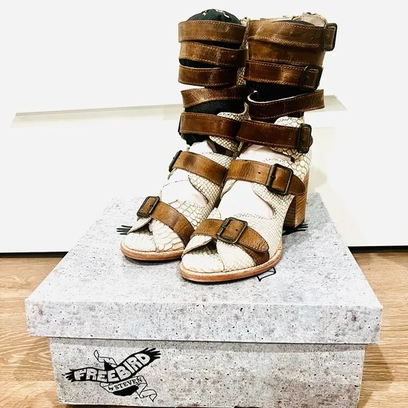 NWB Freebird by Steven “Bond” Leather Sandal - White Snake