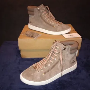 NWB UGG Women's Olive Leather High Top Sneakers Size 9