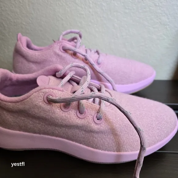 NWOB Allbirds wool runner mizzles in buoyant pink 8