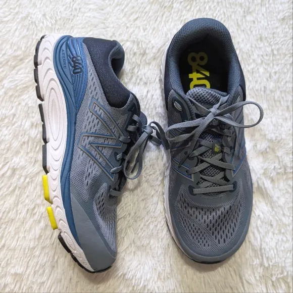 NWOB New Balance 4E Grey 840v5 Extra Wide Running Shoe