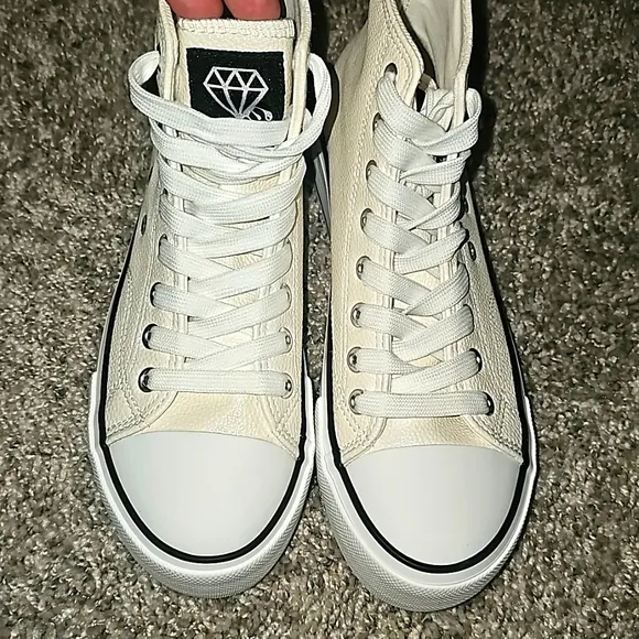 NWOB  Rock &amp; Candy Platform Hightop Sneakers