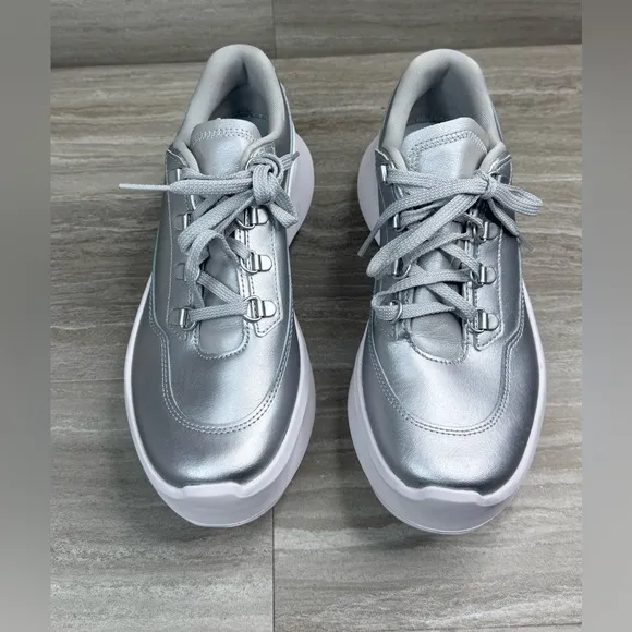 NWOB Salomon X Comme des Garçon SR811 Silver Platform Sneakers Women’s 8.5
