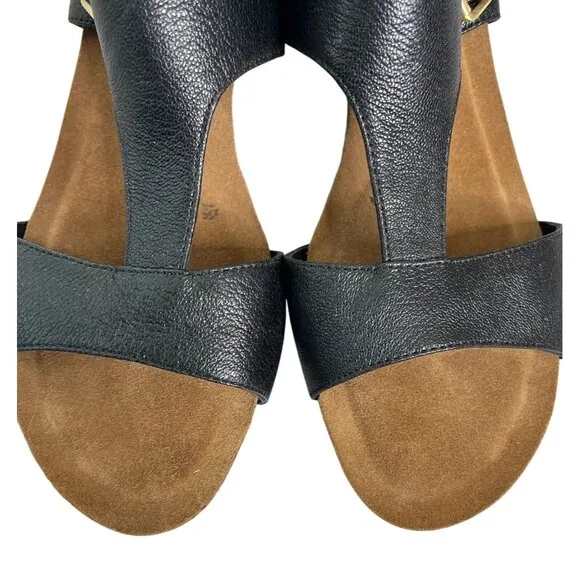 NWOB Sofft Black Leather Wedge Sandals With Buckle Closure Women’s Size 11