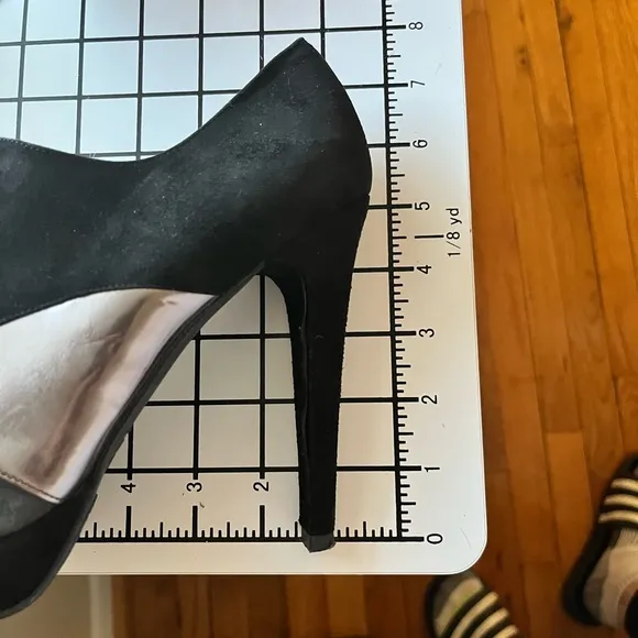 NWOB | Stuart Weitzman Platform Booties!!