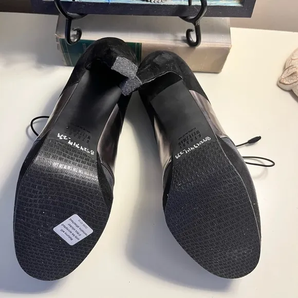 NWOB | Stuart Weitzman Platform Booties!!