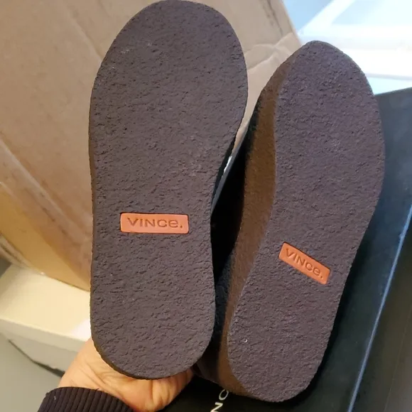 Nwob Vince Velvet Platform Sneakers