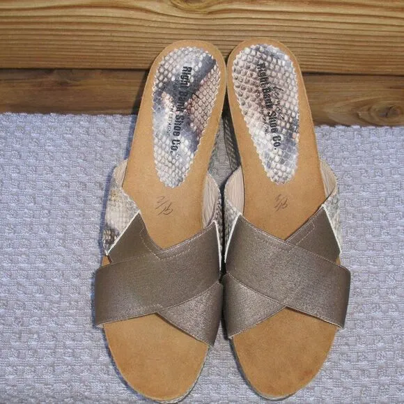 NWOB Snake Print Wedge Sandals
