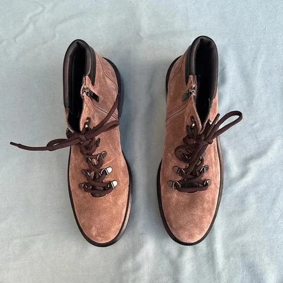 NWOT Aquatalia Liviana Taupe Suede Weatherproof Combat Hiker Boots, Size 8.5M