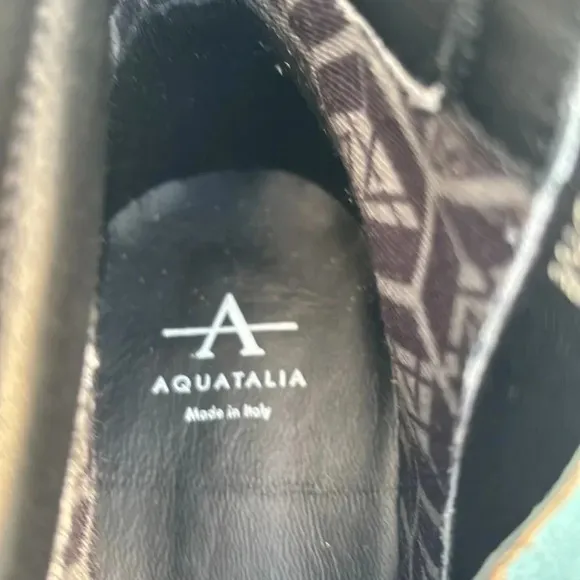 NWOT Aquatalia Liviana Taupe Suede Weatherproof Combat Hiker Boots, Size 8.5M