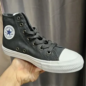 Nwot Chuck Taylor high top converse kids sneakers