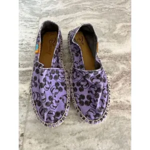 NWOT Disney Ubuntu Purple Mickey Mouse Print Handmade Shoes Size 6.5