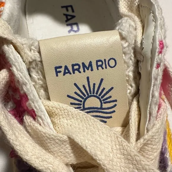 NWOT Farm Rio Crochet Sunset Platform Sneakers Sneakers 6.5