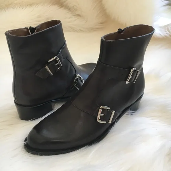 NWOT Italian leather Boots