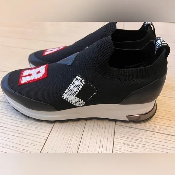 NWOT Karl Lagerfeld Paris women's athletic shoes. Slip on sneakers.  size 10