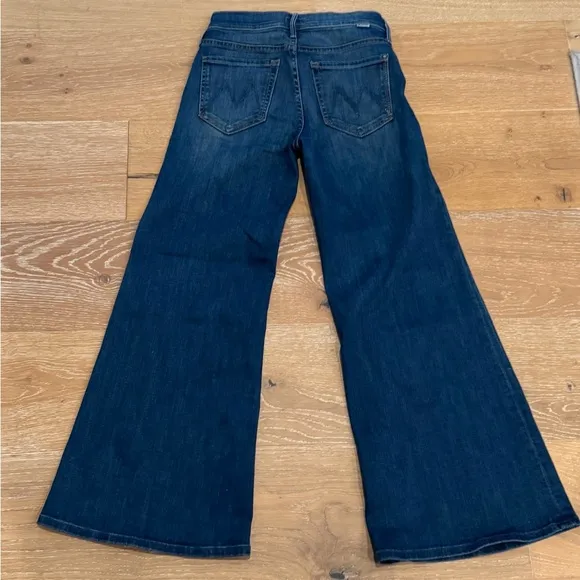 NWOT MOTHER The Twister Flood Ankle Flared Jeans, Size 24. Still In Stores.