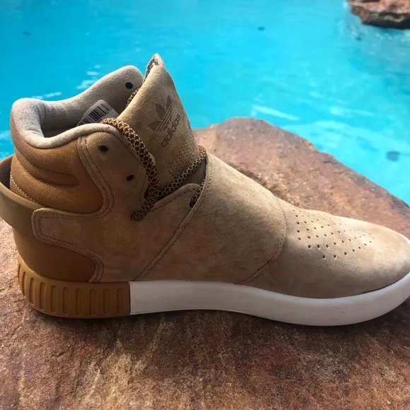 NWT Adidas Tubular Invader Strap High-Top Sneakers