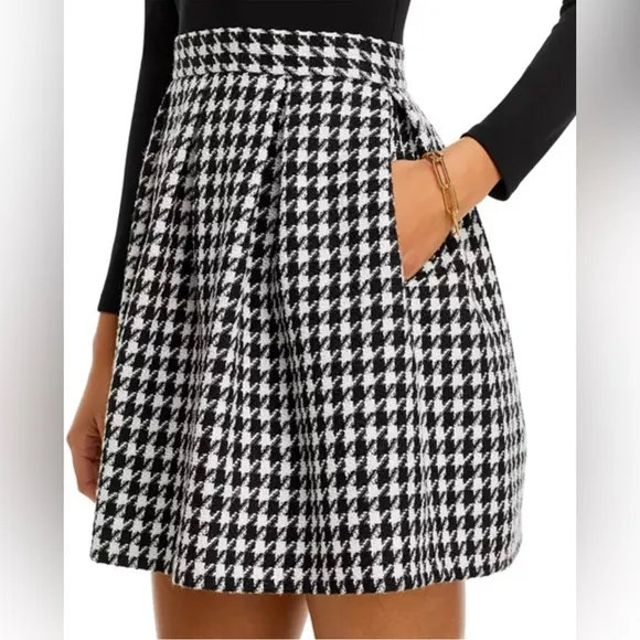 NWT Alice   Olivia Chara Collared Dress