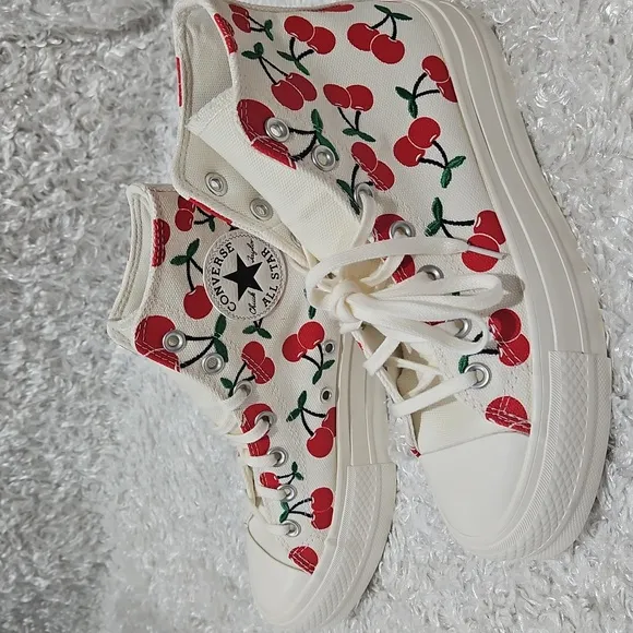 NWT Converse Cherry Platform Hi Tops Sneakers