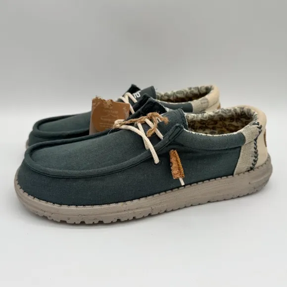 NWT Hey Dude Wally Linen Natural Teal Slip On Shoes Men’s Size 9