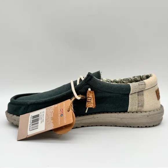 NWT Hey Dude Wally Linen Natural Teal Slip On Shoes Men’s Size 9