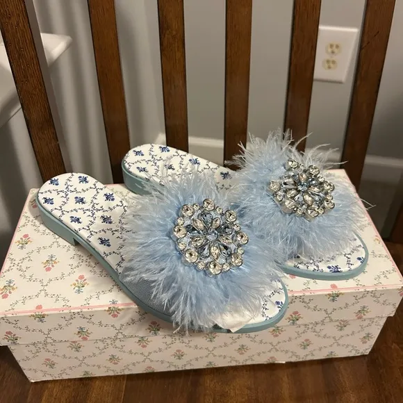 NWT Hill House Home The City Slide‎ in Blue Feathers