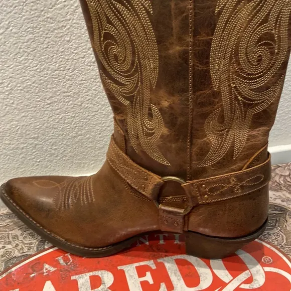 NWT Laredo Diamanté Cowboy Leather Boots Tan