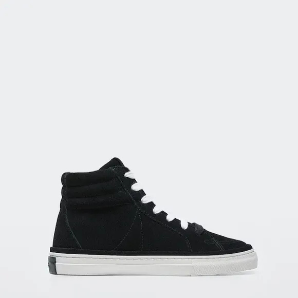 NWT Leather black suede high top sneakers
