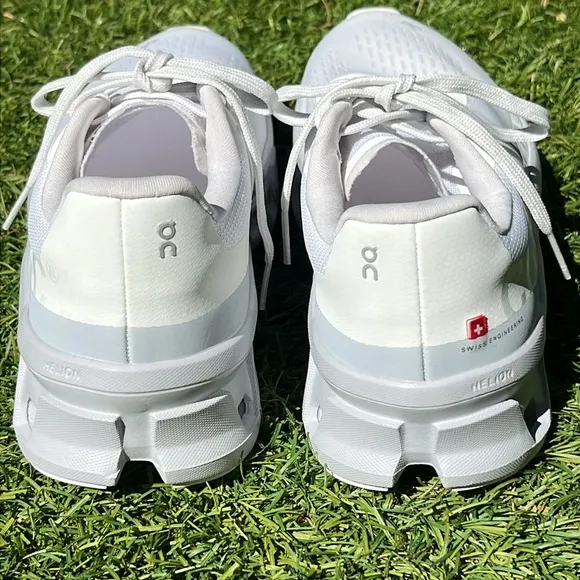 NWT ON CLOUDMONSTER Shoes