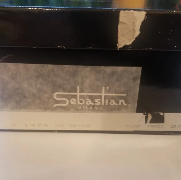 NWT Sebastian beige sandals with heel