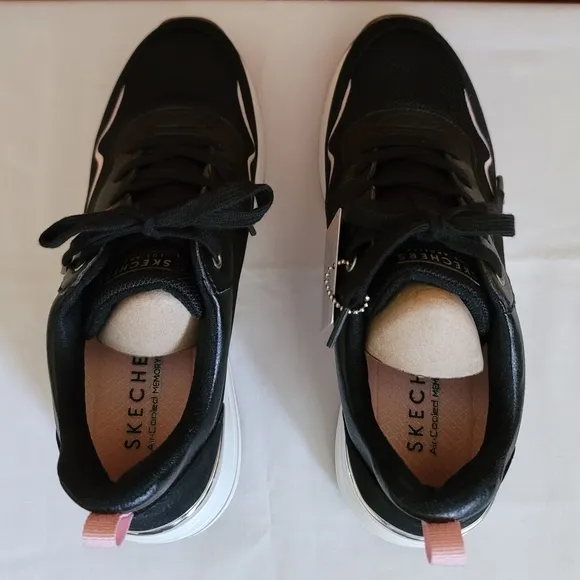 NWT Skechers Street Los Angeles Million Air - AIR-ESS Sneakers Size 9