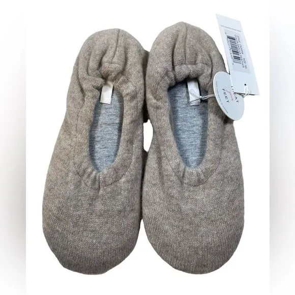 NWT SKIN Girls 100% Cashmere Mocha Ballet Slippers House-shoes - Size XS/ 3-4