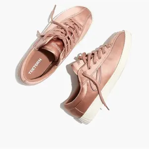 NWT Tretorn Blaire Platform Satin Sneaker Size 7