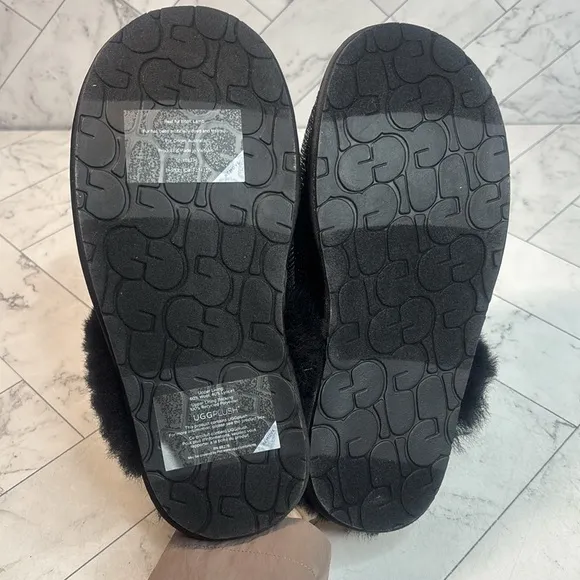 NWT UGG Womens Scuffette II Mirror Ball Black Sequin Sheepskin Wool Slipper 6M