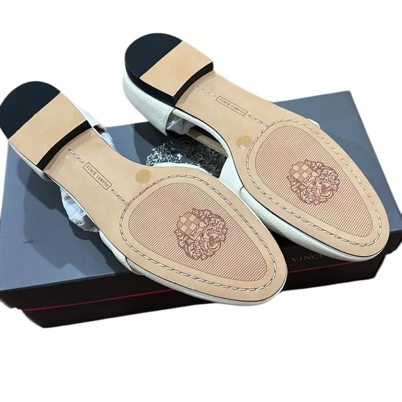 NWT Vince Camuto Cream Studded D’Orsay Leather Loafter Warm White Sz 7.5