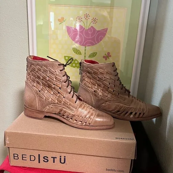 NWT Bed Stu Women's Tan Leather”Oats Rustic Loretta Boot” Boots Size 8.5