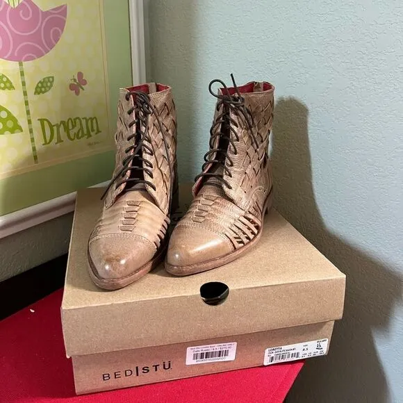 NWT Bed Stu Women's Tan Leather”Oats Rustic Loretta Boot” Boots Size 8.5