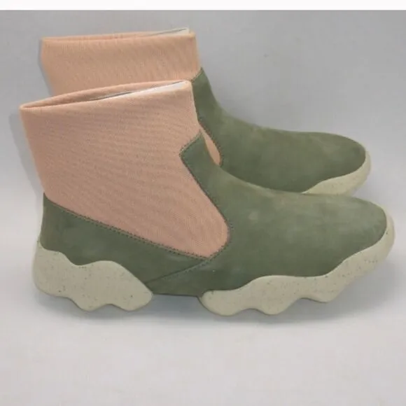 NWT Camper Tan Green Sneaker Boots Booties
