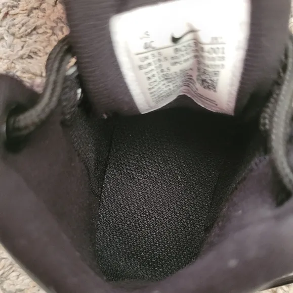 OFFERS✅️LIKE NEW Toddler Baby Nike Manoa LTR Sneaker boots shoes 4c