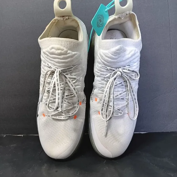 Offwhite x Nike KD11 Men’s Size 10