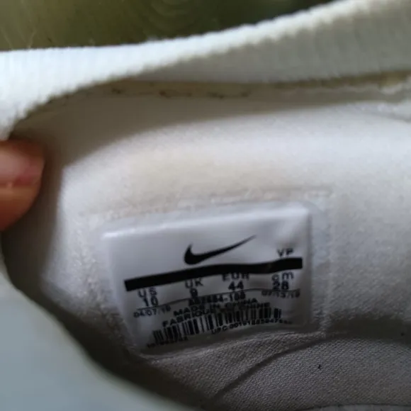 Offwhite x Nike KD11 Men’s Size 10